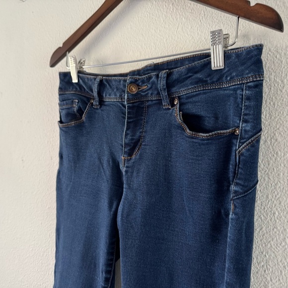 Jeans Stretch High Rise Skinny Leg Medium Wash Size 8 Everyday Versatile Staple - Picture 2 of 14